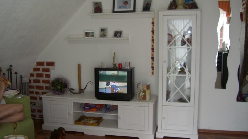 Wohnzimmer
Unten links von Bild, sind 3d Ziegelstein optik gesetzt worden die sich in der unteren helfte des Wohnberreich befinden.