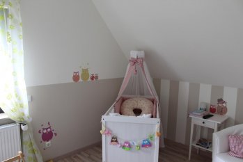 Kinder-/Babyzimmer