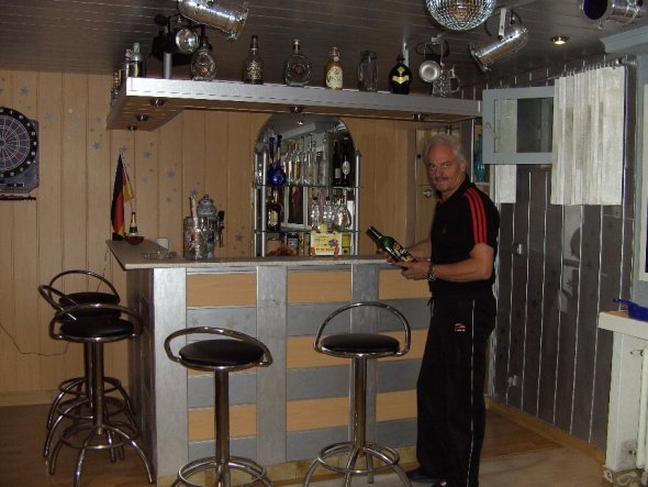 Hobbyraum 'Keller-Partyraum/Bar'