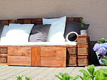 DIY-Ideen für den Garten: Loungemöbel aus Paletten